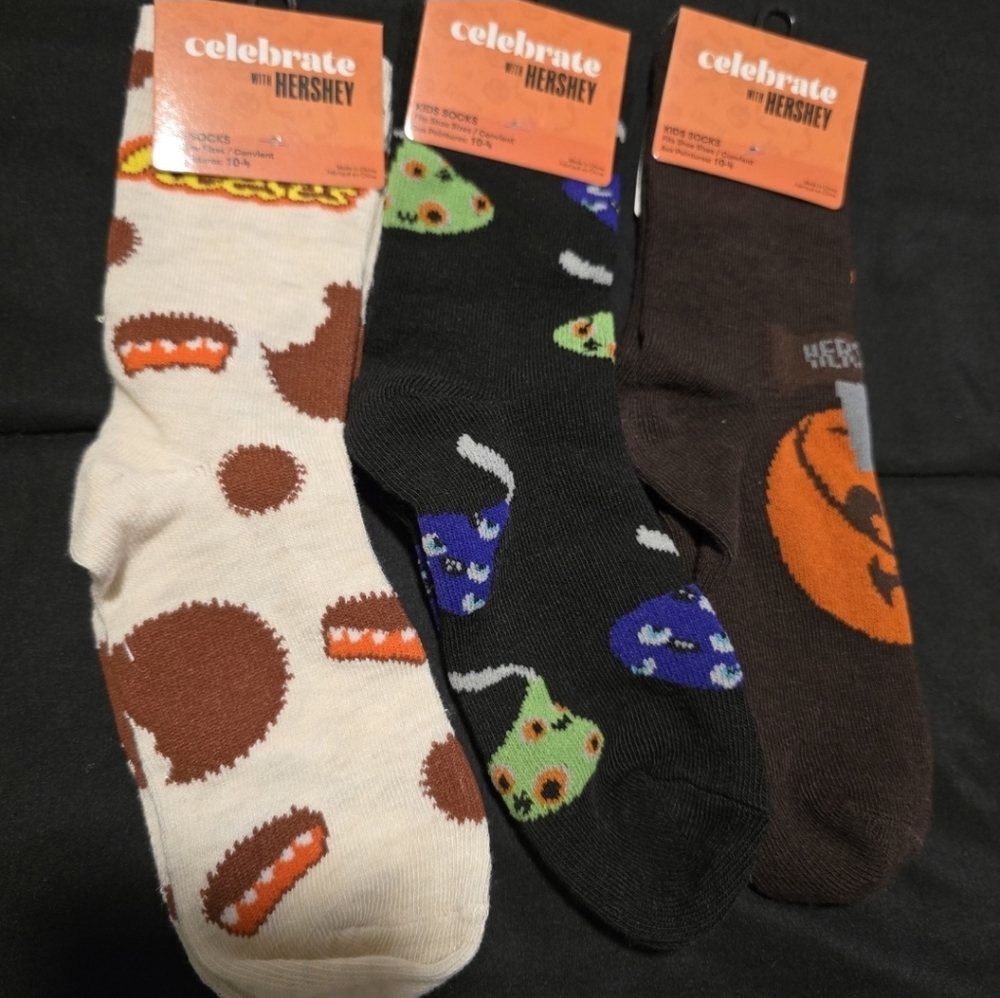 Hersheys Candy Kids Halloween Socks‎ 3 Pair NWT Size 10-4